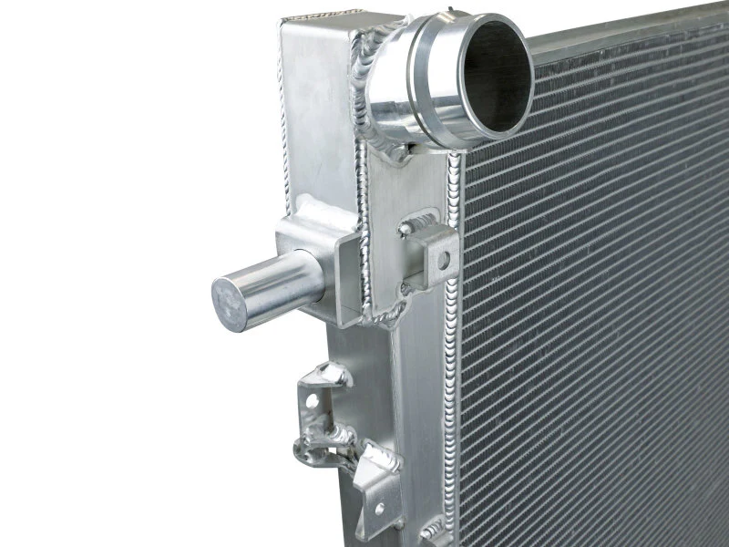 aFe 11-16 Ford F250/F350 Super Duty Power-Stroke V8 6.7L (td) BladeRunner Street Series Radiator - Image 2