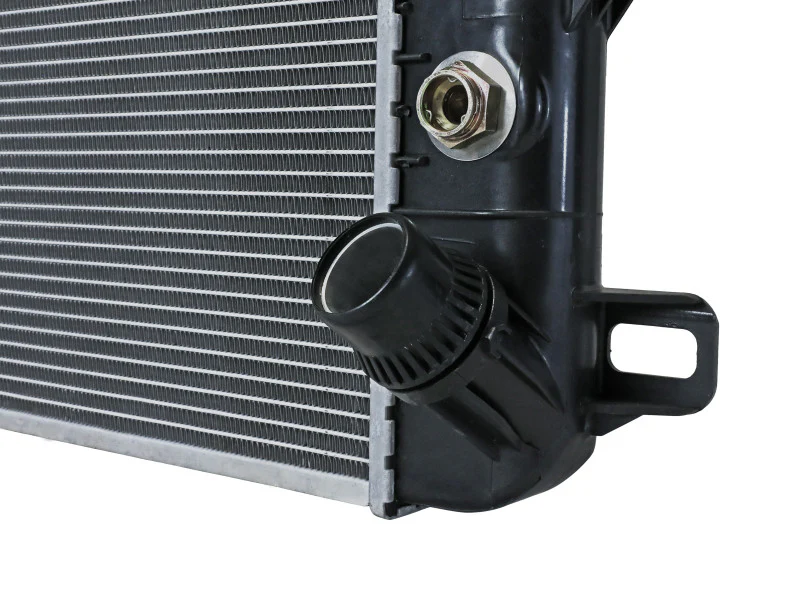 aFe BladeRunner OER Series Radiator 06-10 GM Diesel Trucks  V8-6.6L (td) LBZ/LMM - Image 3