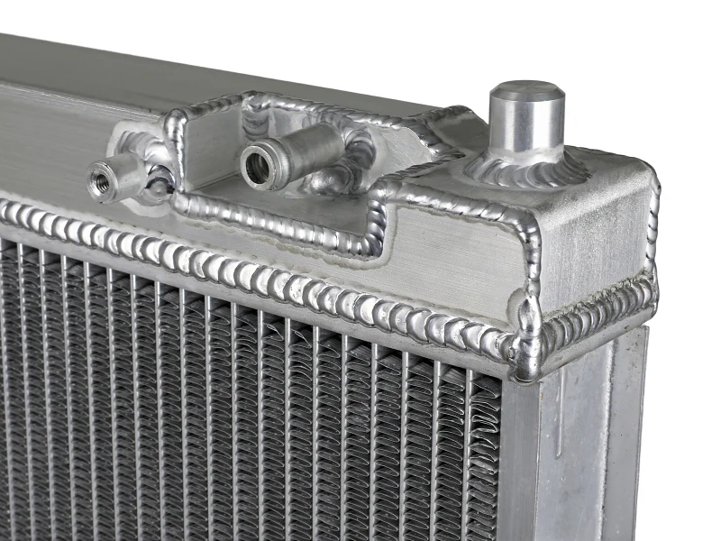 aFe BladeRunner Street Series Radiator 99-04 Ford Trucks V10 6.8L - Image 2