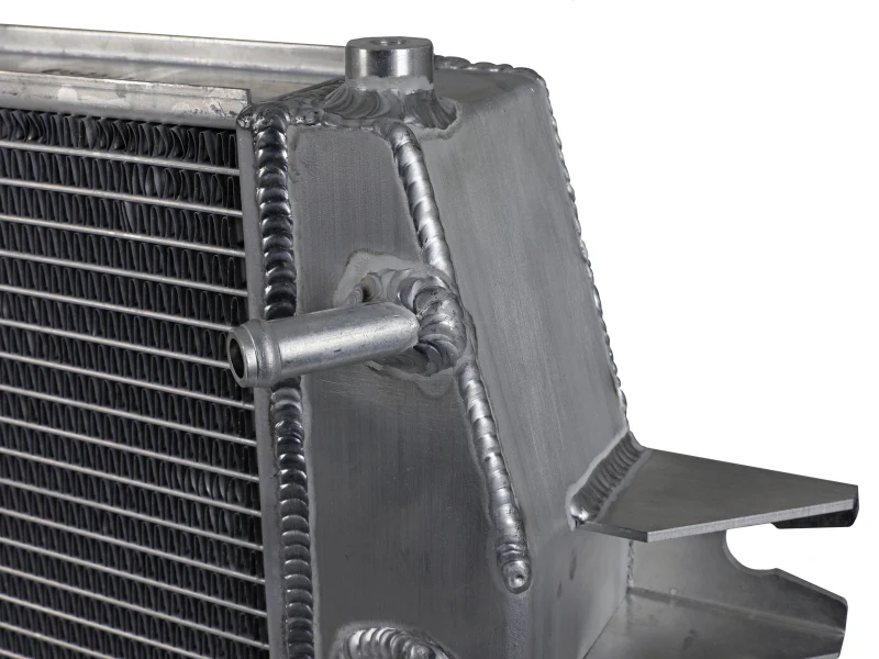 aFe BladeRunner Street Series Tube & Fin Aluminum Radiator 06-10 GM Diesel Trucks 6.6L V8 - Image 2