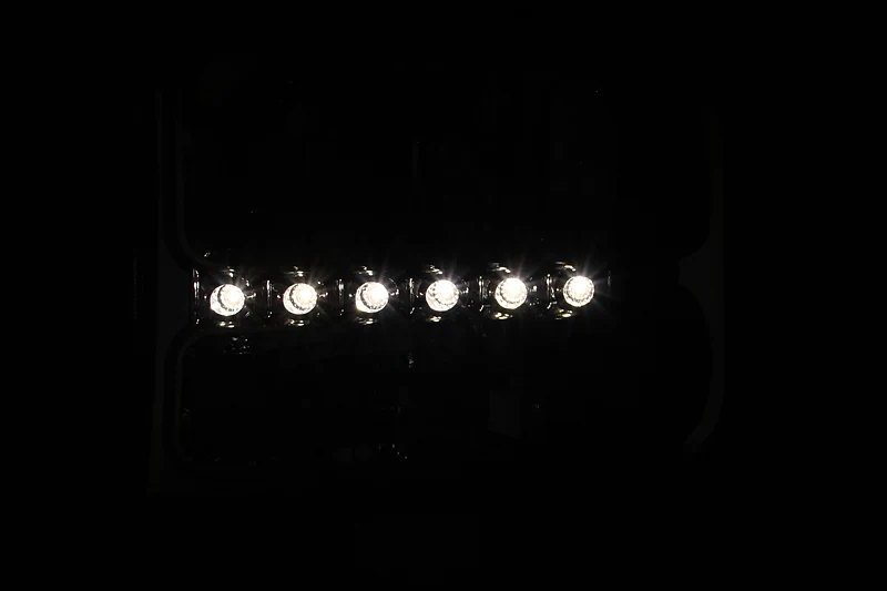 ANZO 2000-2004 Ford Excursion Crystal Headlights Chrome w/ LED 1pc - Image 3