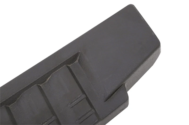 Dee Zee 88in Universal Crew Cab Molded Running Board (No Brackets) - Image 4