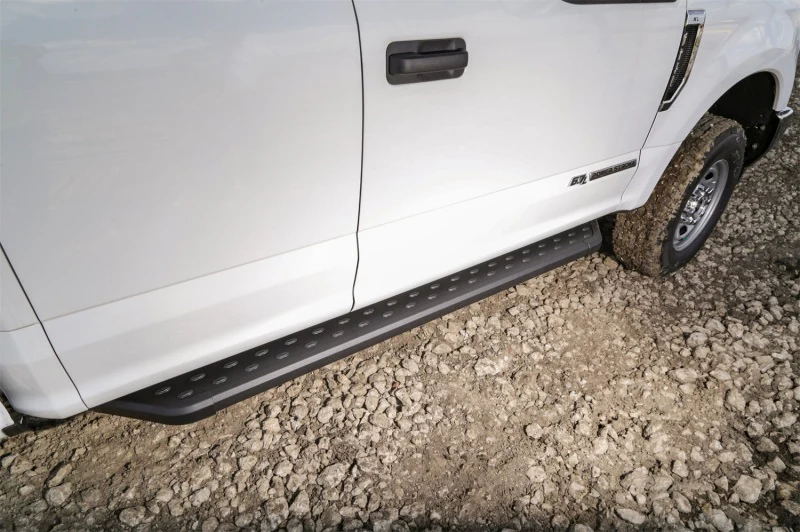 Dee Zee 99-23 Chevrolet/GMC/Dodge/Ford Full Size Running Board CrewCab Truck Board (Blk Trim) - Image 4
