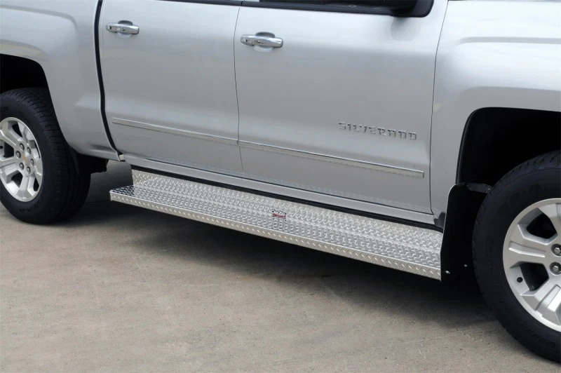 Dee Zee 99-13 Chevrolet Silverado Running Board Cab Section ExtCab Brite-Tread Aluminum - Image 4