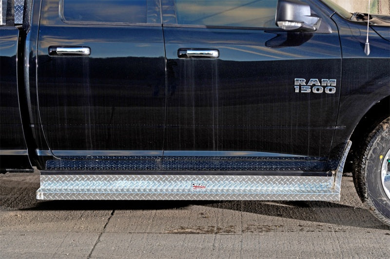 Dee Zee 99-2010 Ford SuperDuty Running Board Cab Section Brite-Tread Aluminum - Image 3