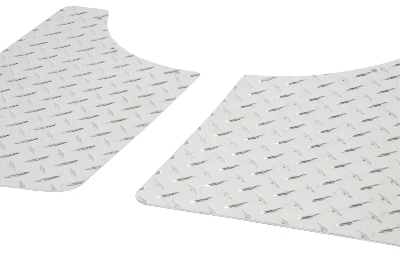 Dee Zee Universal Flaps Brite-Tread Universal 11x19 Notched (Blk) - Image 6