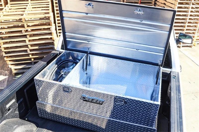 Dee Zee Universal Tanks - Combo Brite-Tread Aluminum (62 Gal) - Image 4
