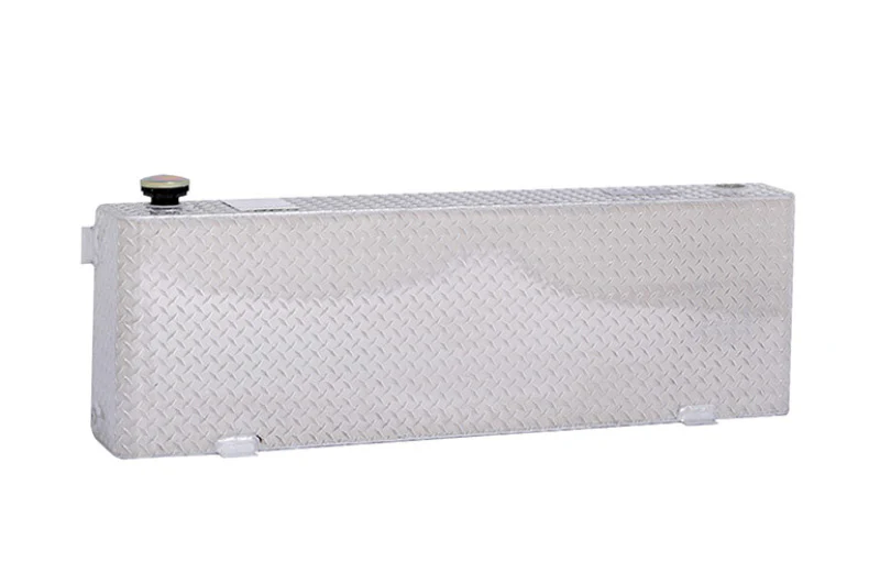 Dee Zee Universal Tanks - Long Rectangle Brite-Tread Aluminum - Image 2