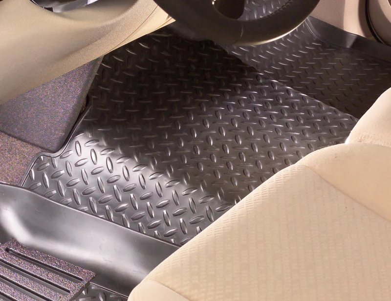 Husky Liners 99-06 Chevy Silverado/GMC Sierra (incl. HD) Classic Style Center Hump Black Floor Liner - Image 3
