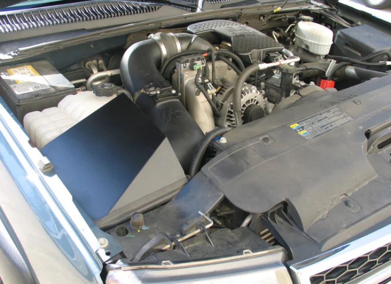 K&N 06 Chevy Silverado/GMC Sierra 2500HD/3500 V8-6.6L Performance Intake Kit - Image 2