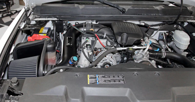 K&N 07-10 GMC Sierra 2500/3500 6.6L V8 Blackhawk Performance Intake Kit - Image 4