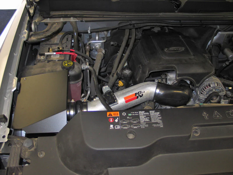 K&N 11-12 Chevy Silverado 2500/3500 HD / 11-12 GMC Sierra 2500/3500 HD High-Flow Perf Intake Kit - Image 4