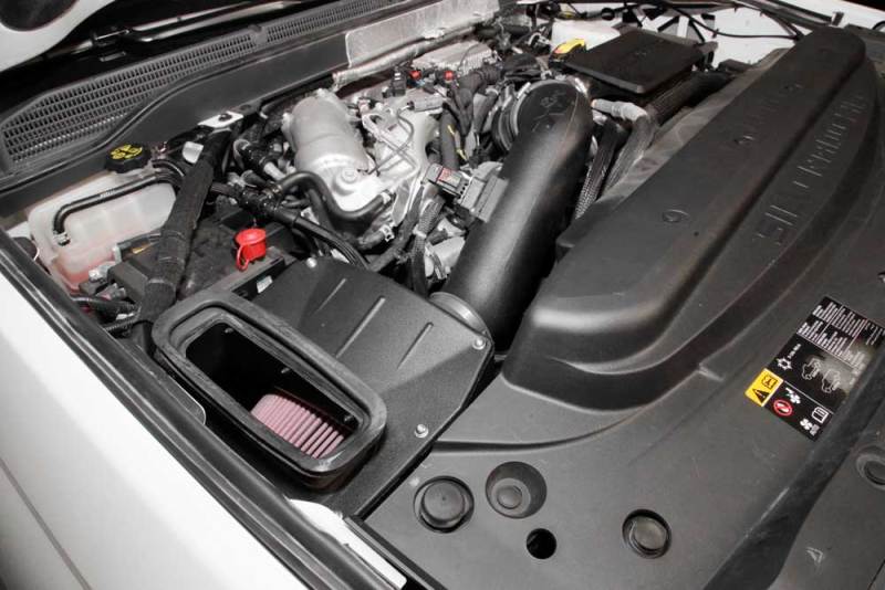 K&N 17-19 Chevrolet/GMC 2500/3500 HD V8-6.6L DSL Performance Intake Kit - Image 3