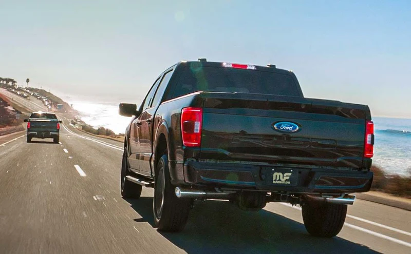 MagnaFlow 09-18 Ram 1500 5.7L DF w/o Muffler - Image 3