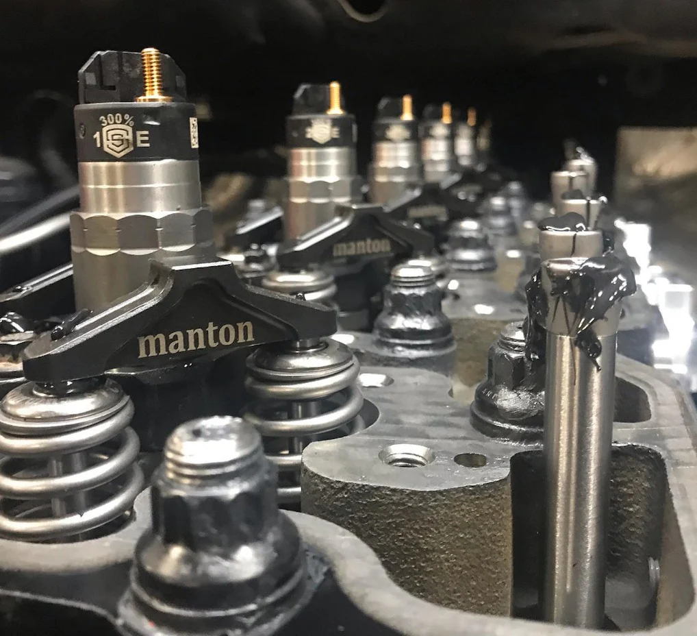 Manton Extreme-Duty Billet Tool Steel Valve Bridges (12) 98.5-18 5.9L / 6.7L Dodge Cummins - Image 3
