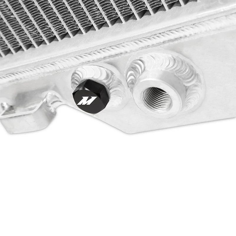 Mishimoto 03-07 Ford F250 w/ 6.0L Powerstroke Engine Aluminum Radiator - Image 5