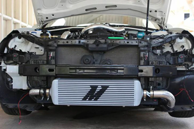 Mishimoto Universal Intercooler - J-Line - Image 16