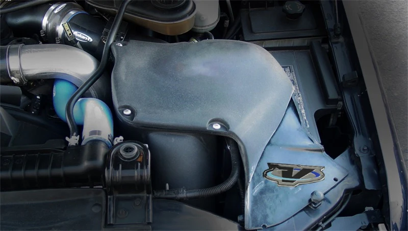 Volant 03-07 Ford Excursion 6.0 V8 Primo Closed Box Air Intake System - Image 2