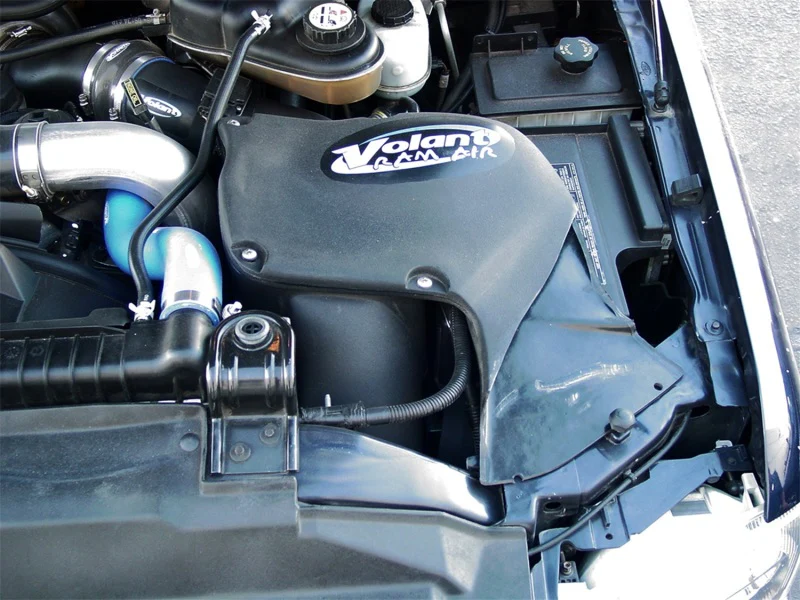 Volant 03-07 Ford Excursion 6.0 V8 Primo Closed Box Air Intake System - Image 2