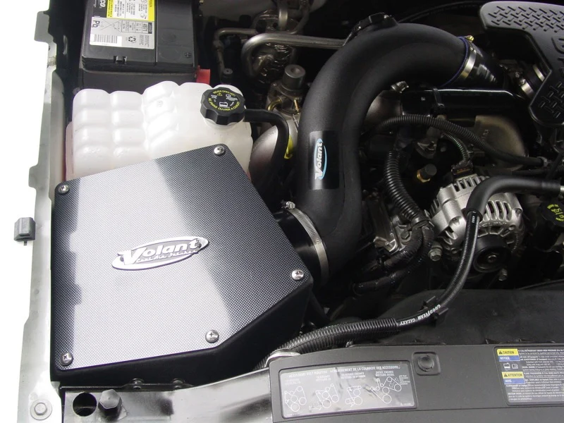 Volant 04-05 Chevrolet Silverado/ GMC Sierra 2500HD 6.6L V8 PowerCore Closed Box Air Intake System - Image 2