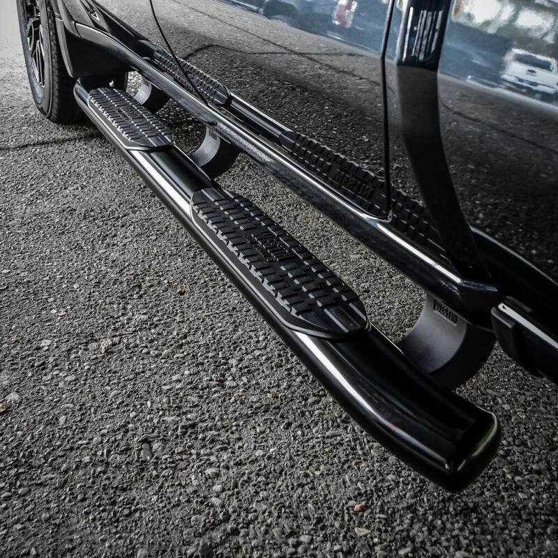 Westin 19-20 Chevrolet Silverado/GMC Sierra 1500 Double Cab PRO TRAXX 5 Oval Nerf Step Bars - Black - Image 5