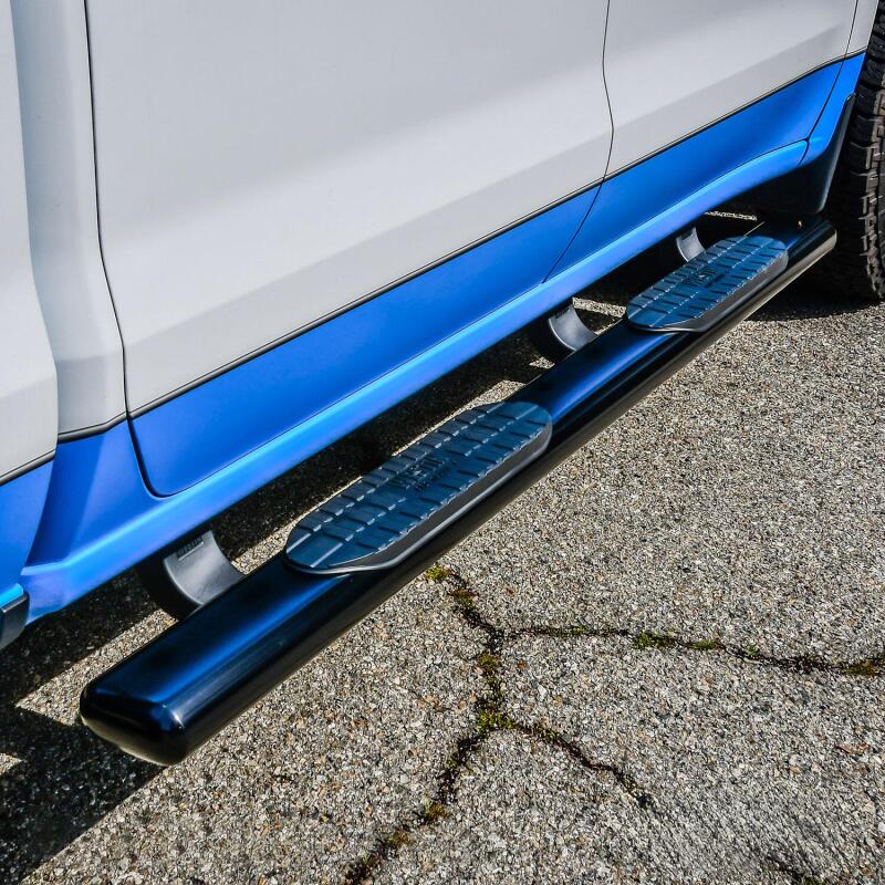 Westin 19-21 Chevrolet Silverado Crew Cab PRO TRAXX 6 Oval Nerf Step Bars - Black - Image 4