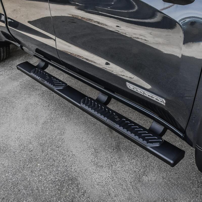 Westin 19-22 Chevrolet Silverado 1500 DC R5 Nerf Step Bars - Blk - Image 4