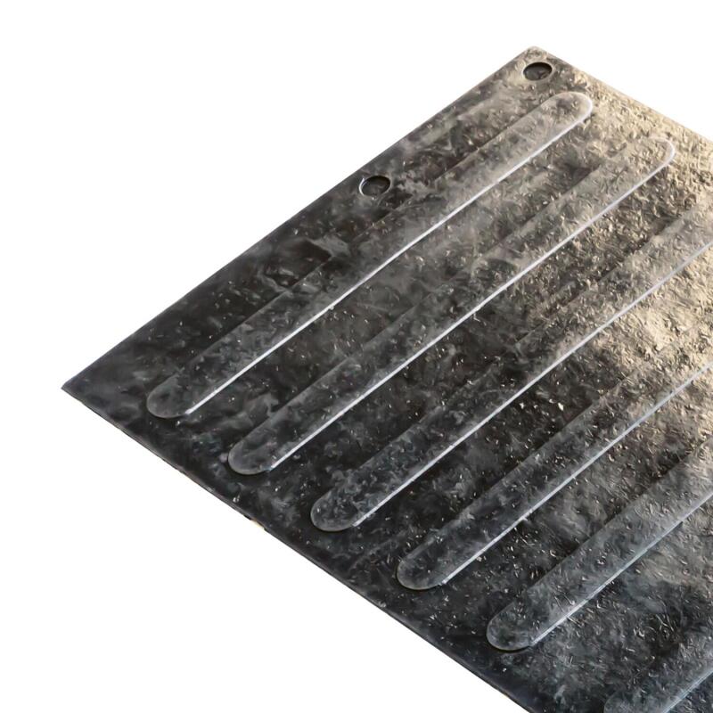 Westin 1999-2006 Chevrolet/GMC Chevy/GMC Tailgate Mat - Black - Image 3