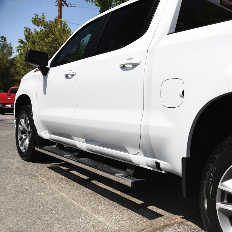 Westin 2019 Chevrolet Silverado/Sierra 1500 Crew Cab R5 Nerf Step Bars - SS - Image 5