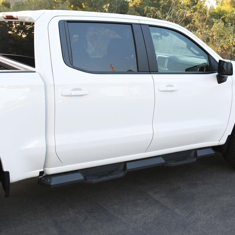 Westin 2019 Chevrolet Silverado/Sierra 1500 Crew Cab Xtreme Nerf Step Bars - Textured Black - Image 3
