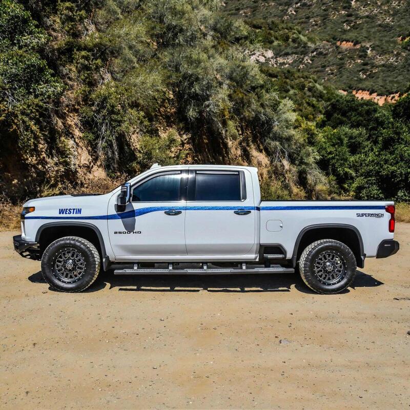 Westin 2020 Chevy Silverado 2500 Crew Cab (6.5ft Bed) R5 M-Series XD W2W Nerf Bars - Textured Black - Image 3