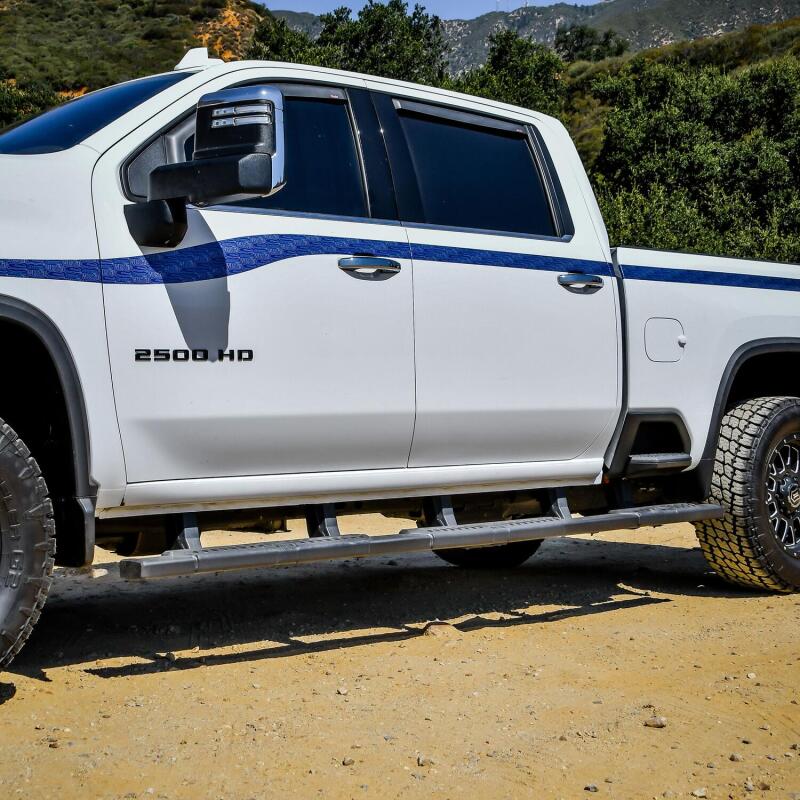 Westin 2020 Chevy Silverado 2500 Crew Cab (6.5ft Bed) R5 M-Series XD W2W Nerf Bars - Textured Black - Image 7